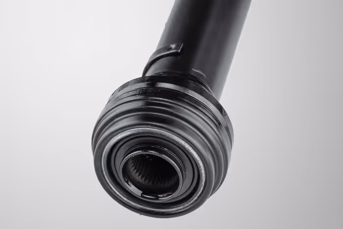 Propeller shaft Audi Q7 3.0 TDI Quattro rear 1438 mm